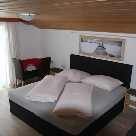 Δωμάτια σε οικογενειακή κατοικία Haus Eckhart Kaunertal